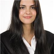 Hola, me llamo Paula y tengo 22 años. Tengo experiencia dando clases de inglés a niños de 7 a 14 años.